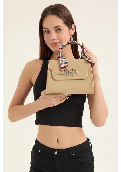 Kelebek Tokalı Çanta fiyatları