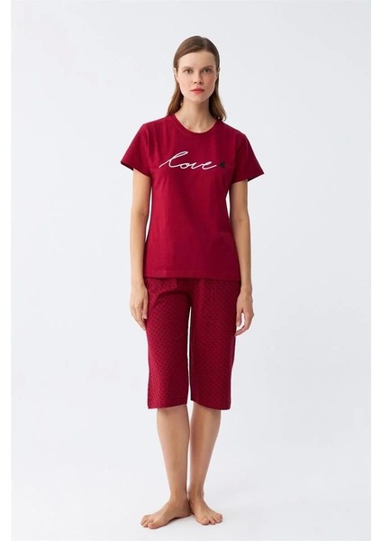 Kadın Bordo Kalp Desenli Kapri Pijama Takımı