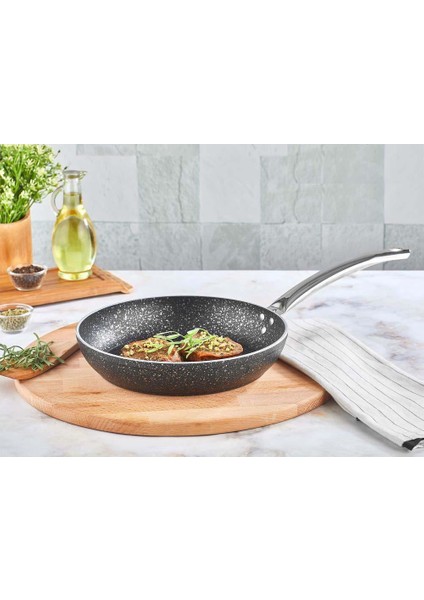 Granit Tava 28 cm ve Pembe Yağdanlık fiyatları