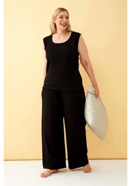 Kadın Siyah Keten Jakarlı Büyük Beden Alt Üst Takım fırsatları
