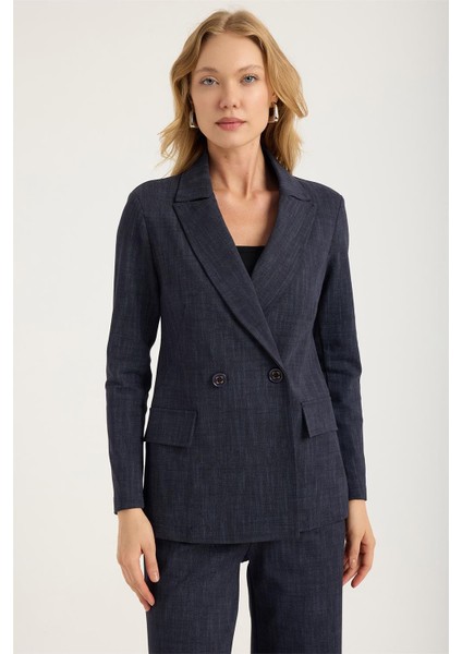 2 Düğmeli 2 Cep Kapaklı Ceket