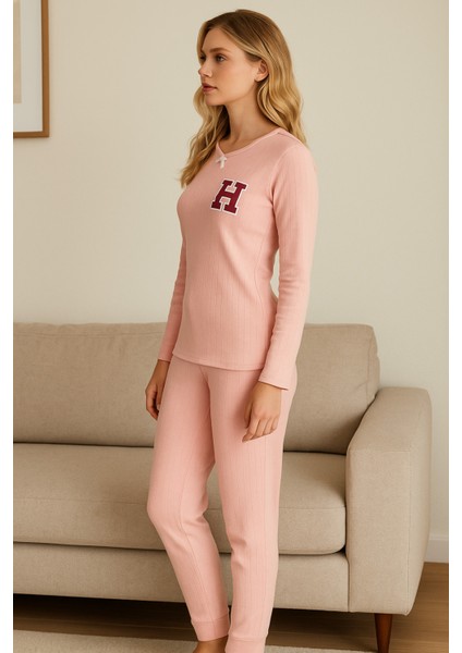 Uzun Kollu Pembe Pijama Takımı H modelleri