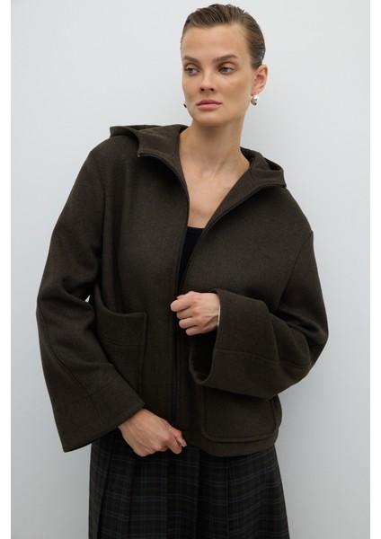 Yün Karışımlı Fermuar Detaylı Kapüşonlu Mont Haki K2617523_023 indirimleri