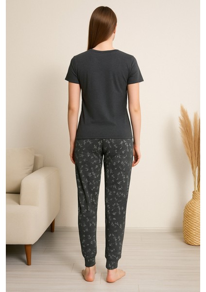 Kadın Kısa Kollu Modelli Pijama Takımı modelleri