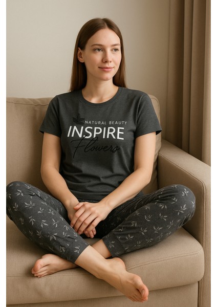 Kadın Kısa Kollu Modelli Pijama Takımı indirimleri