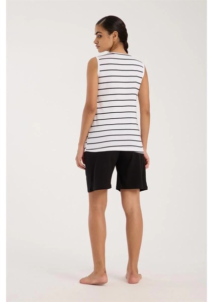 Kadın Kalın Askılı Beyaz Şortlu Pijama Takımı