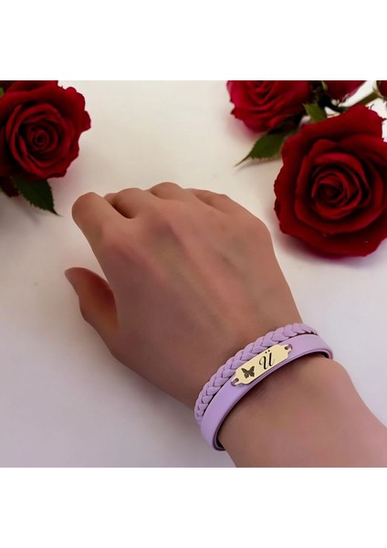 Altın Plakalı 14 Ayar Ü Harfine Özel Kelebek Figürlü Açık Mor Derili Hediye BILEKLIK-655HARF