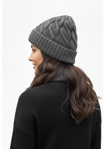 Kadın Yün Kışlık Şık Örme Bere ve Atkı Ikili Set Takım modelleri