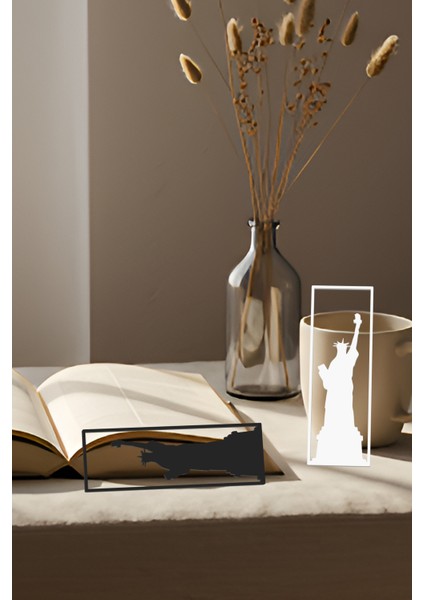 Özgürlük Heykeli Kitap Ayracı, Modern Tasarım, Hafif ve Şık 2’li, Siyah ve Beyazın Modern Uyumu