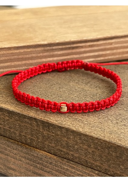 14 Ayar Küp Altın Detaylı Makrome Altın Bileklik