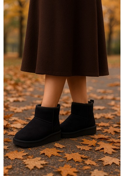 Kalın Tabanlı Içi Kürklü Kadın Bot fiyatları
