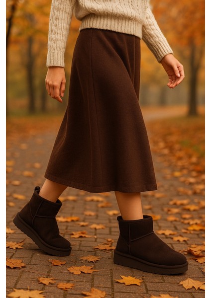 Kalın Tabanlı Içi Kürklü Kadın Bot