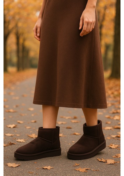 Kalın Tabanlı Içi Kürklü Kadın Bot modelleri