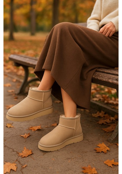 Kalın Tabanlı Içi Kürklü Kadın Bot fiyatları
