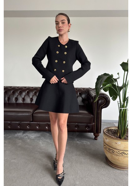 Düğmeli Yeni Sezon Etekli Triko Takım- Siyah modelleri