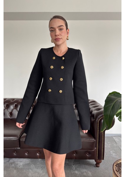 Düğmeli Yeni Sezon Etekli Triko Takım- Siyah fırsatları