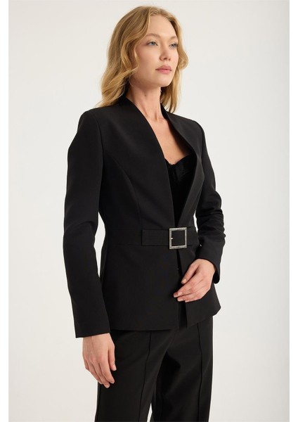 Dik Yaka Kemerli Ceket modelleri