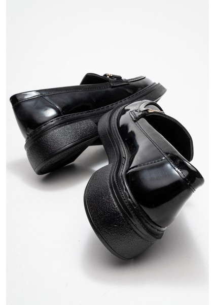 Kadın Tokalı Loafer Ayakkabı Siyah Rugan fırsatları