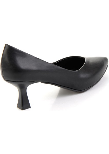 Siyah Kadın Klasik Topuklu Ayakkabı K01471060909 modelleri