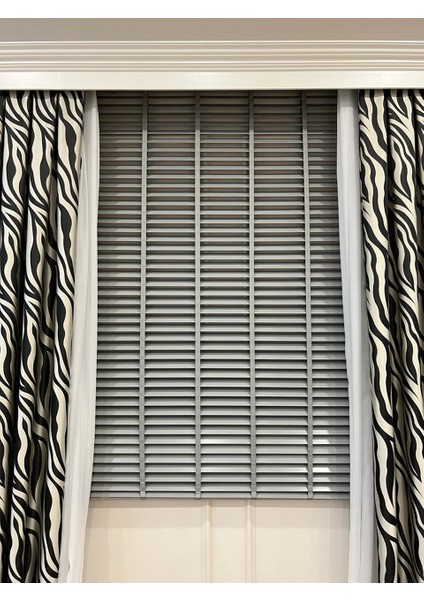 Gri Renk %100 Orijinal Ahşap Jaluzi Perde 50 mm Ofis Modern ve Tüm Mekanlar Için fiyatları