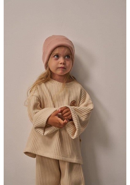 Bej Cookie Nakışlı Dökümlü Alt Üst Takım fırsatları