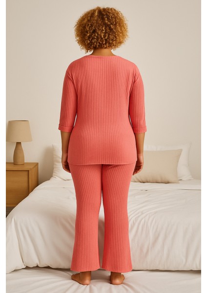 Kadın Pembe Büyük Beden Pijama Takımı fırsatları