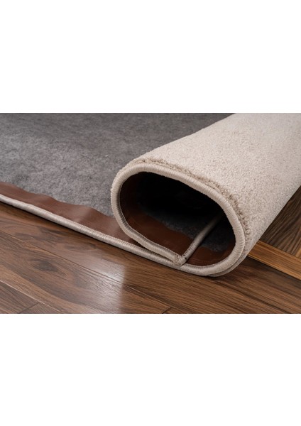 Bella Kaymaz Tabanlı Salon Oturma ve Çocuk Odası Tuft Halı-Açık Bej modelleri