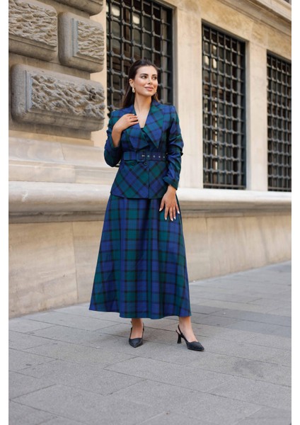 Kemer Detay Ekose Poliviskon Etekli Takım Lacivert fırsatları