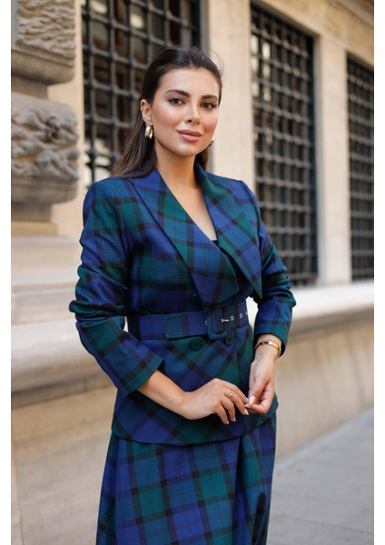 Kemer Detay Ekose Poliviskon Etekli Takım Lacivert indirimleri