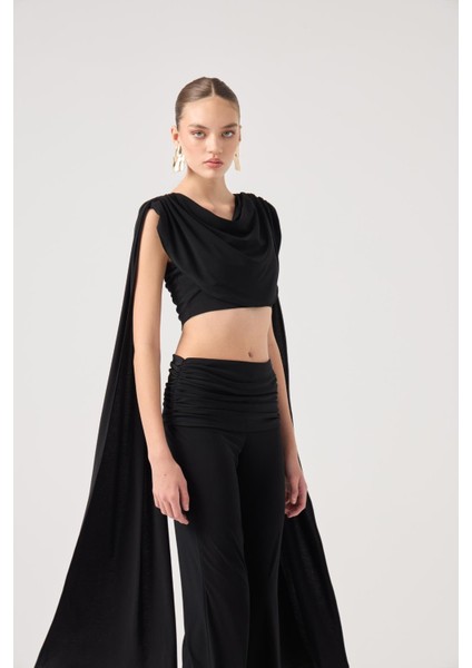 Şal Detaylı Bluz ve Ispanyol Pantolonlu Finley Takım Siyah fırsatları