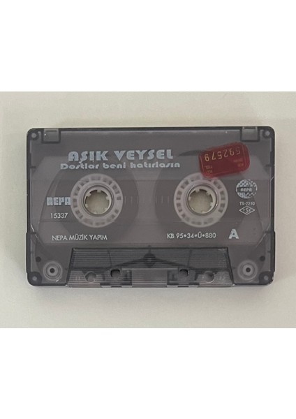Aşık Veysel Dostlar Beni Hatırlasın Kaset (Kartonet Yoktur Sadece Kasettir (Orjnal Dönem Baskı Kaset)