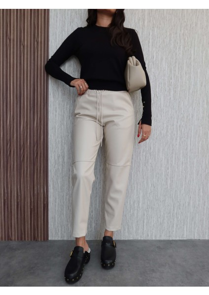 Bel Lastik Dikiş Detaylı Deri Pantolon
