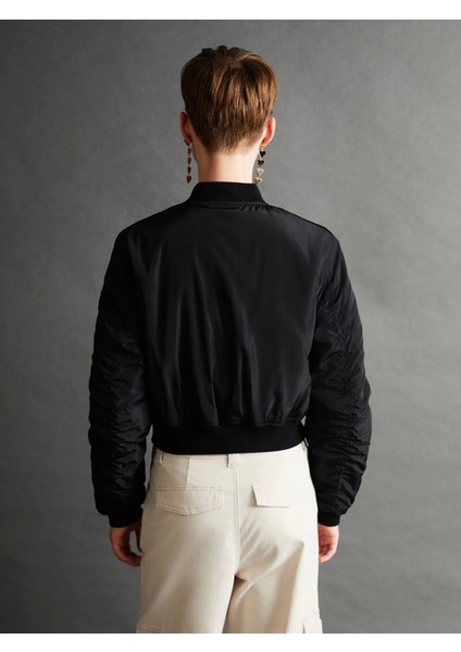 Xsıde Siyah Kolej Yaka Crop Kadın Bomber Mont indirimleri