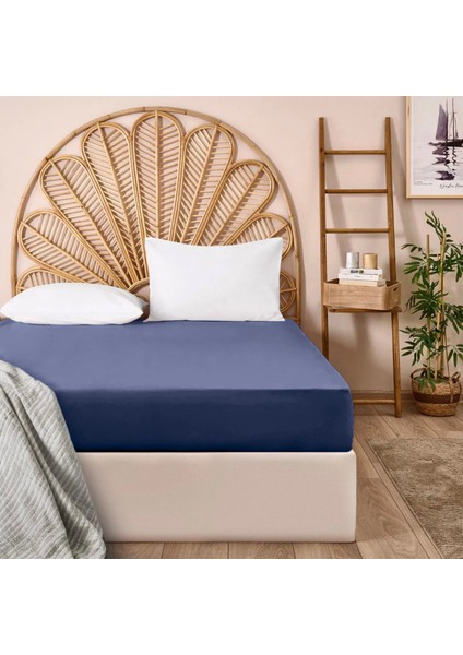 Soft Basic Çift Kişilik Düz Kenar Çarşaf - Lacivert - 240X260 cm