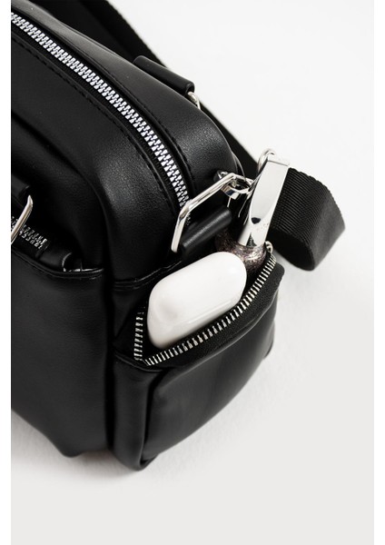 Kadın Çok Gözlü Saten Ayarlanbilir Çapraz Askılı El ve Omuz Çantası Siyah Mat indirimleri