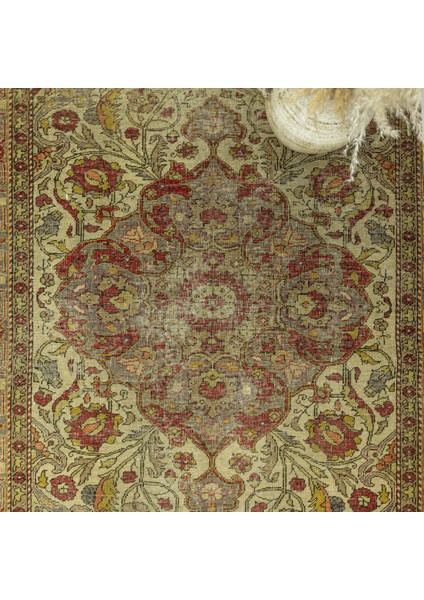 Zerivan Çiçek Tasarımlı Vintage Halı 130X220 cm modelleri