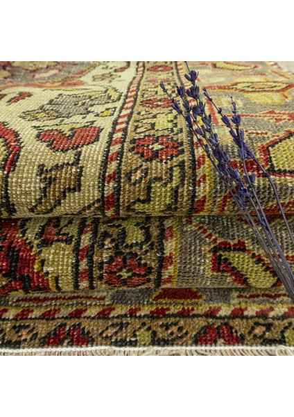 Zerivan Çiçek Tasarımlı Vintage Halı 130X220 cm fırsatları