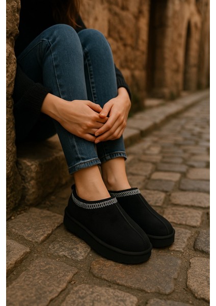 Kalın Tabanlı Içi Kürklü Kadın Sabo Bot