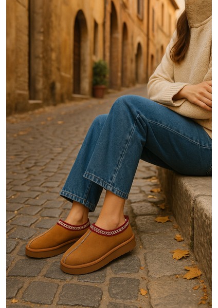 Kalın Tabanlı Içi Kürklü Kadın Sabo Bot