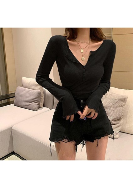 Siyah Düğmeli Yaka Yarım Kadın Uzun Kollu Crop