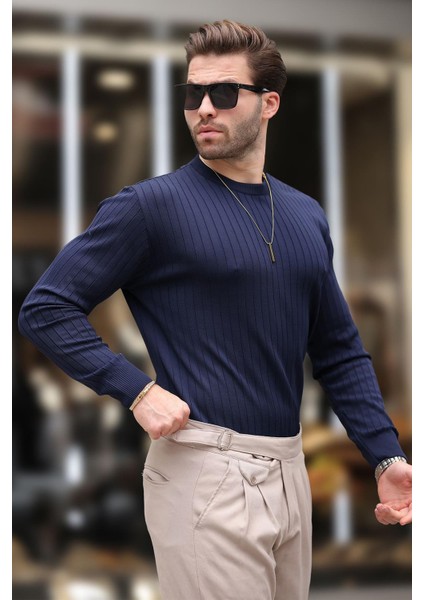 Lacivert Bisiklet Yaka Çizgili Uzun Kollu Kazak E7273 fırsatları