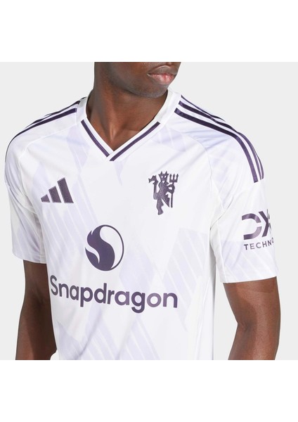 Manchester United 25/26 Deplasman Forması modelleri