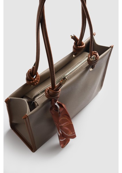 Lagraccio Paris Kadın Simon Fularlı Büyük Boy Omuz Çantası Vizon Taba modelleri