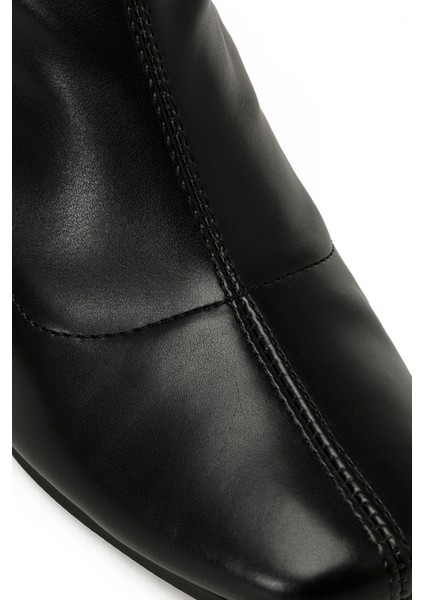 24K-643 5pr Siyah Kadın Topuklu Bot