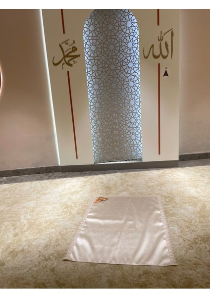 Aşk-I Ipek Seyahat Seccadesi