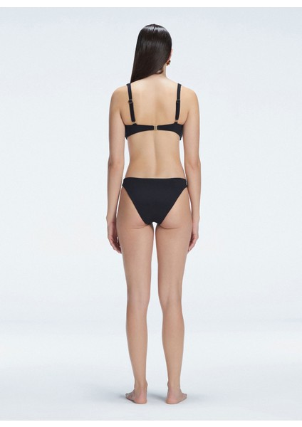 Siyah Kadın Bikini Üst Emılıa modelleri