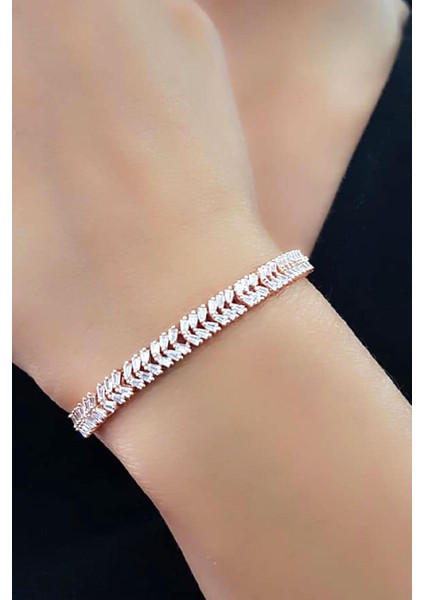 zirkon taşlı lüks bayan bileklik modelleri