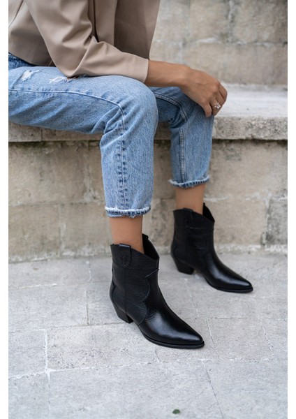 Marta Siyah Deri Hakiki Deri Kadın Bot