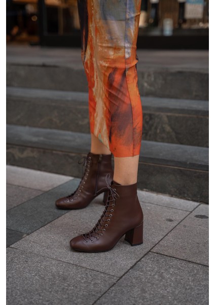 Gigi Kahve Hakiki Deri Bot modelleri