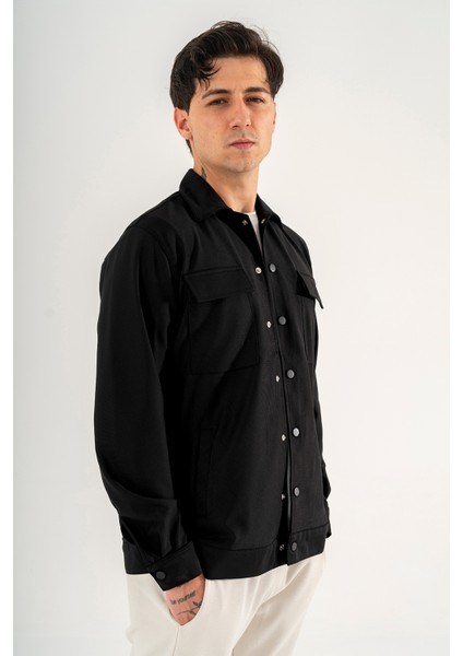 Erkek Siyah Rahat Kesim Gömlek Ceket Kapaklı Çift Cepli Çıtçıtlı fiyatları